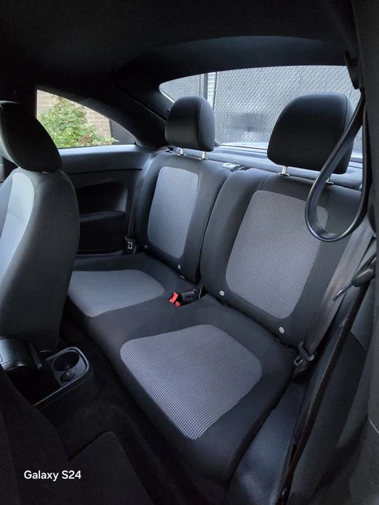 2017 Volkswagen A5 Beetle - Image 11 of 19