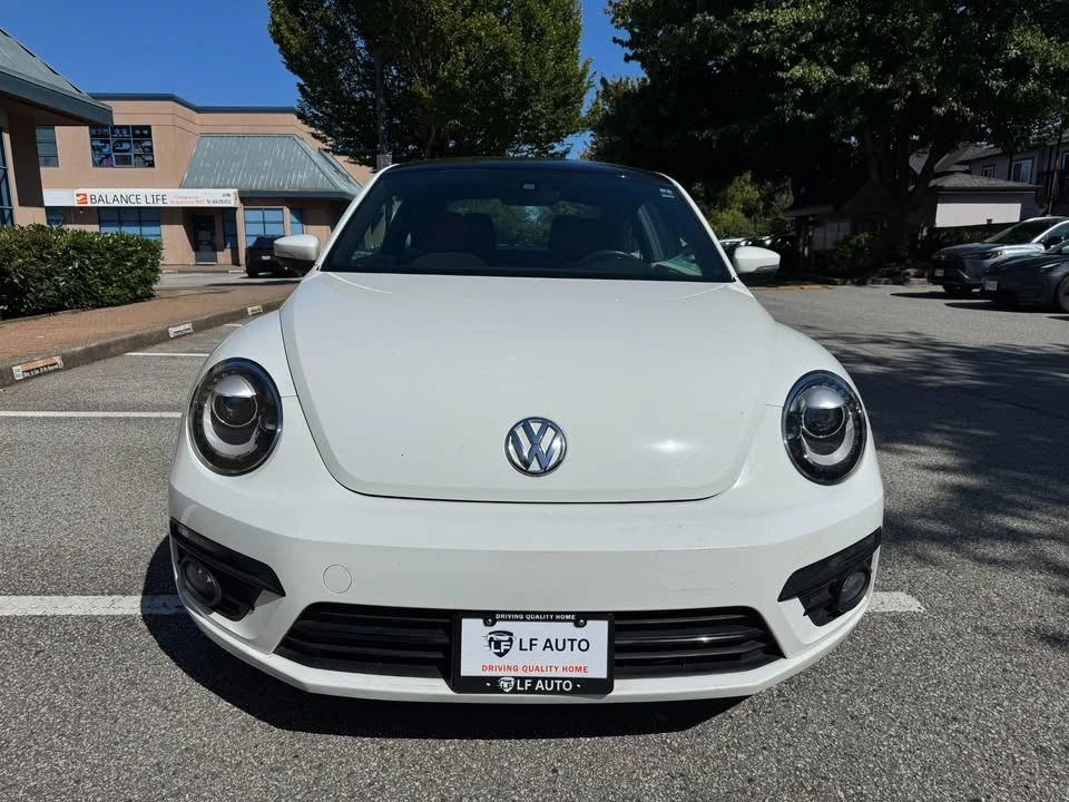 2017 Volkswagen A5 Beetle - Image 2 of 16