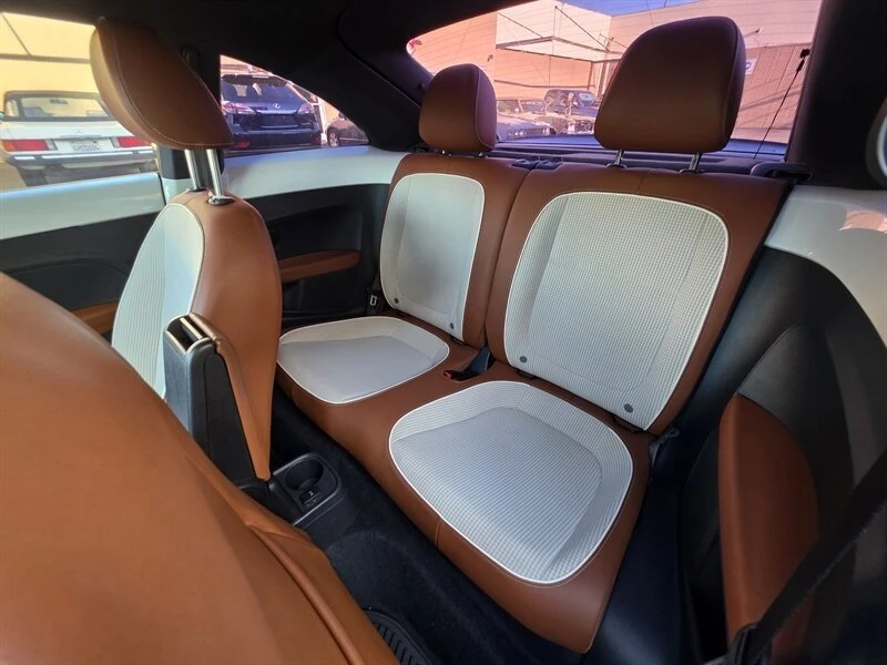 2017 Volkswagen A5 Beetle - Image 15 of 16