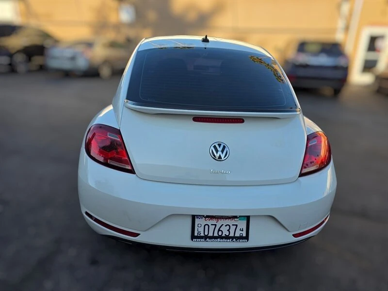 2017 Volkswagen A5 Beetle - Image 9 of 16