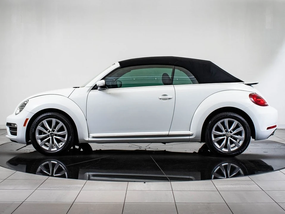 2017 Volkswagen A5 Beetle - Image 13 of 21