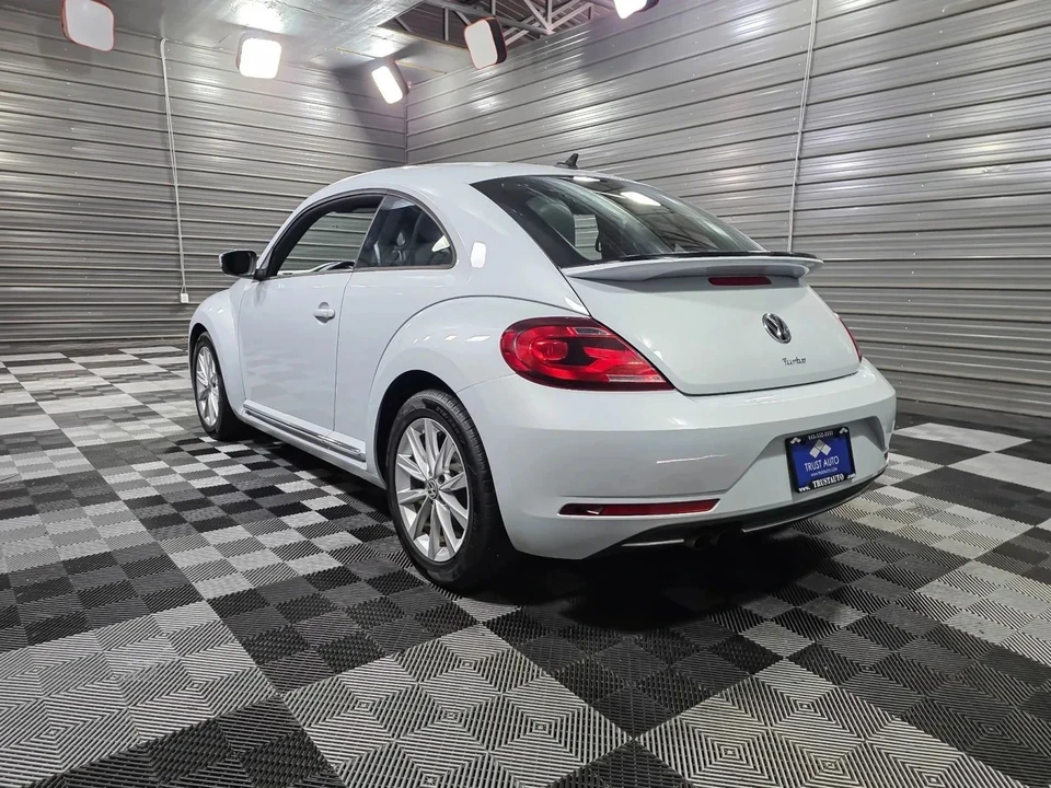 2017 Volkswagen A5 Beetle - Image 7 of 12