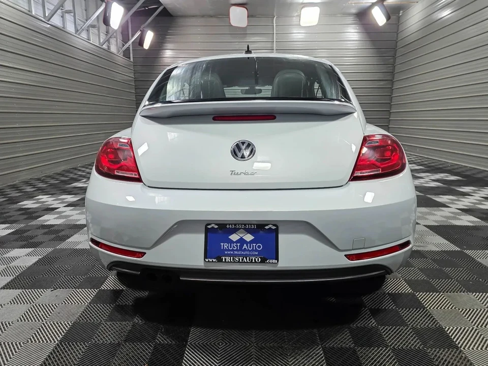 2017 Volkswagen A5 Beetle - Image 6 of 12