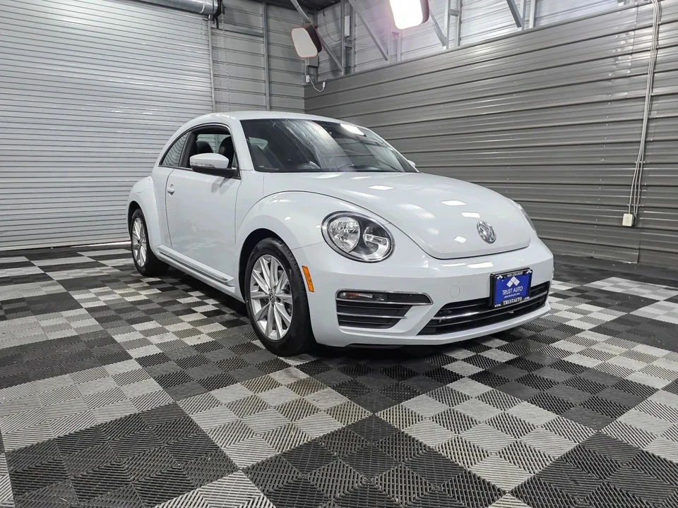 2017 Volkswagen A5 Beetle - Image 4 of 12