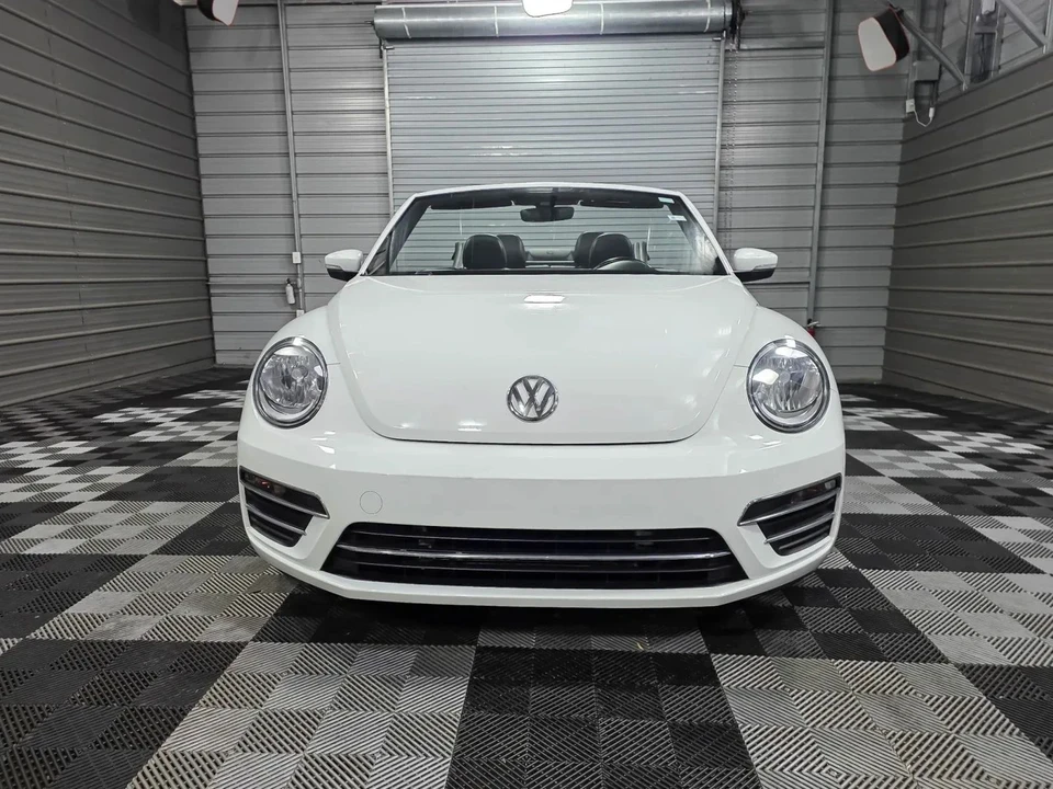 2017 Volkswagen A5 Beetle - Image 3 of 12