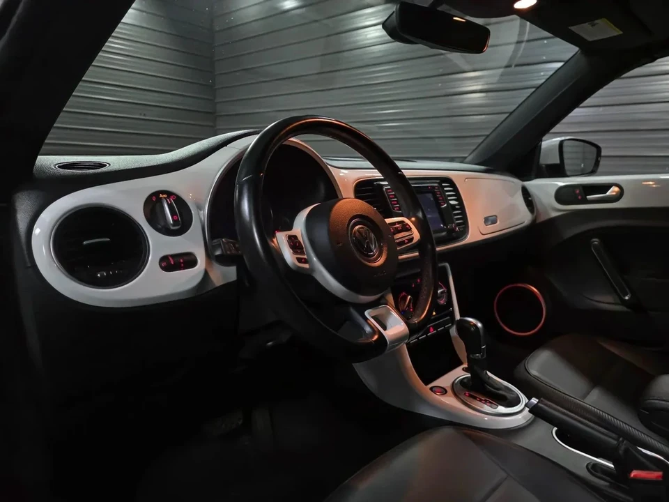 2017 Volkswagen A5 Beetle - Image 12 of 12