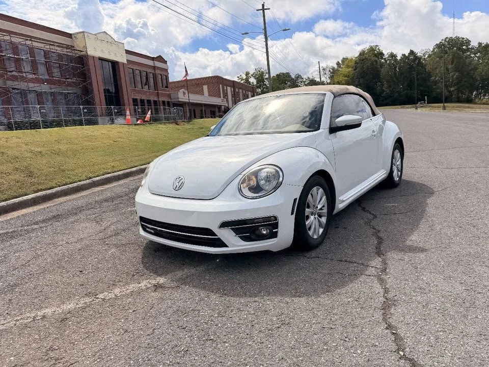 2017 Volkswagen A5 Beetle - Image 3 of 15