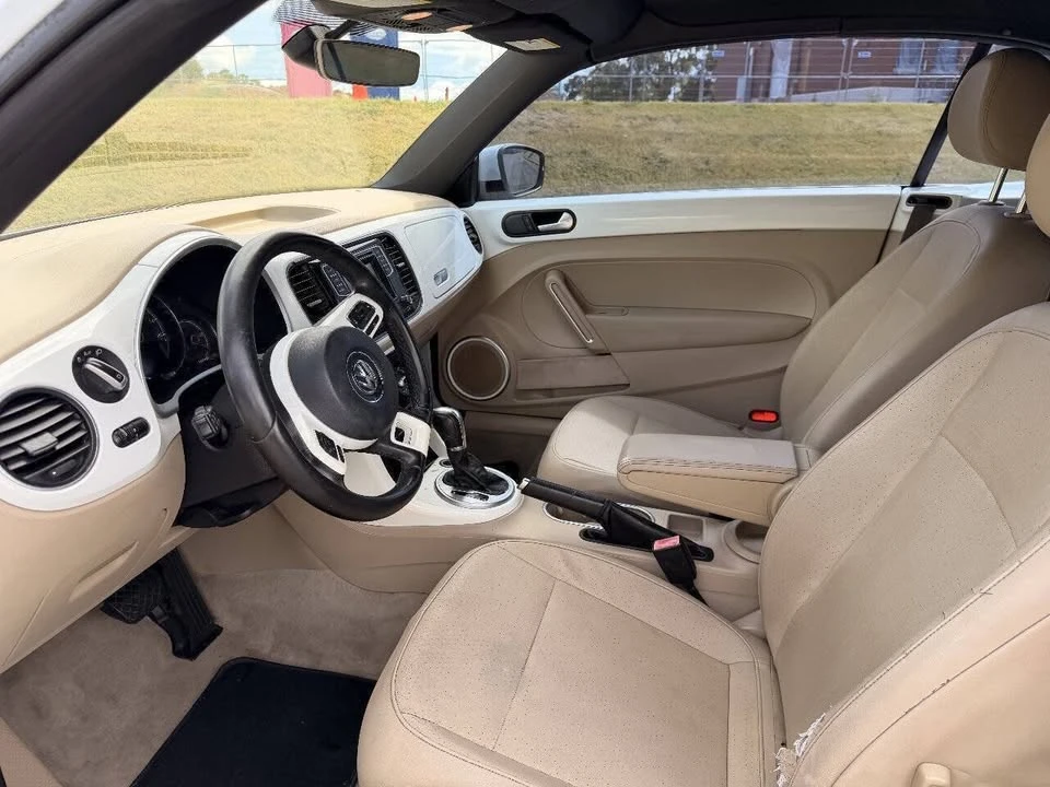 2017 Volkswagen A5 Beetle - Image 12 of 15