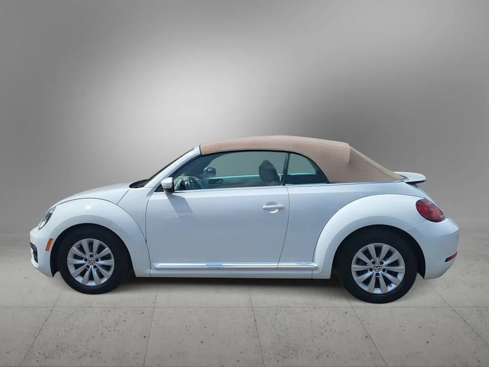 2017 Volkswagen A5 Beetle - Image 4 of 12