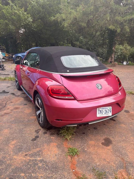 2017 Volkswagen A5 Beetle - Image 8 of 15