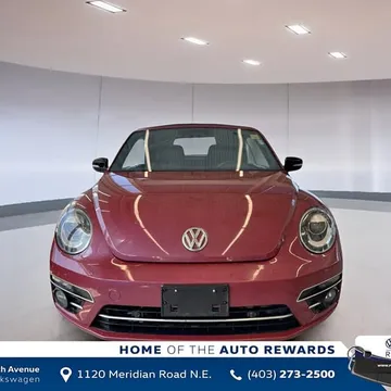 2017 Volkswagen Beetle Convertible Pink Edition