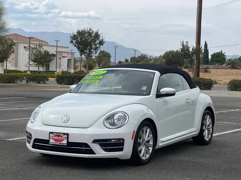 2017 Volkswagen A5 Beetle - Image 5 of 20