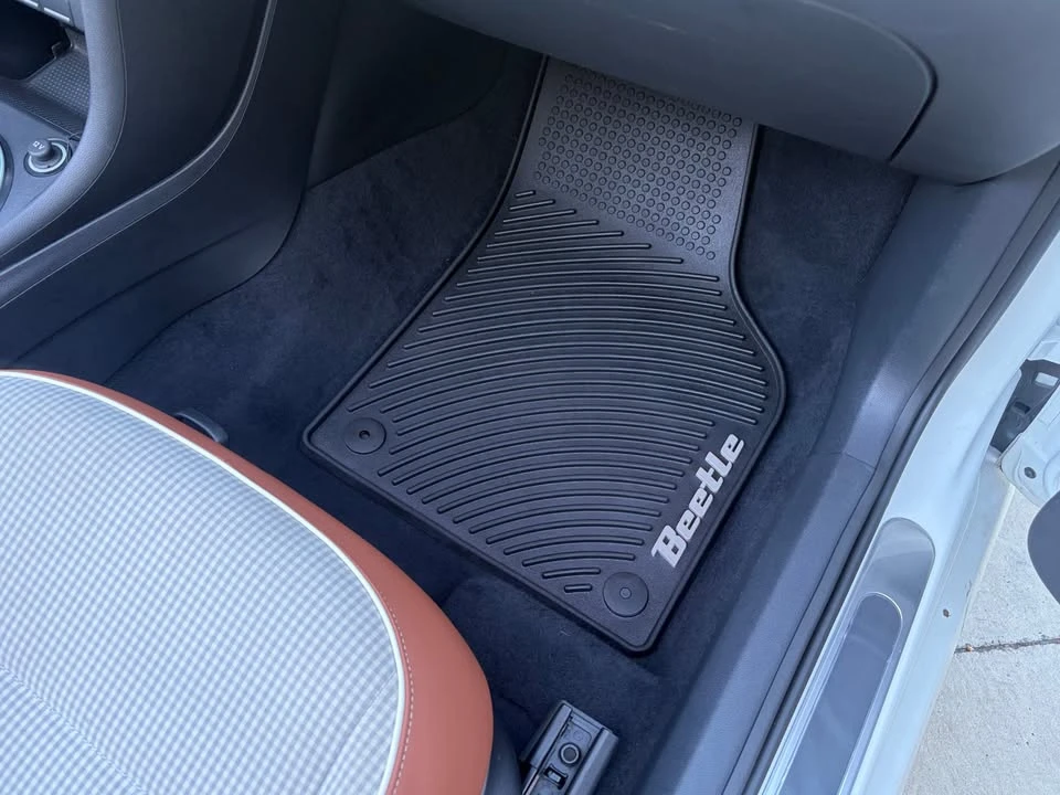 2017 Volkswagen A5 Beetle - Image 17 of 20