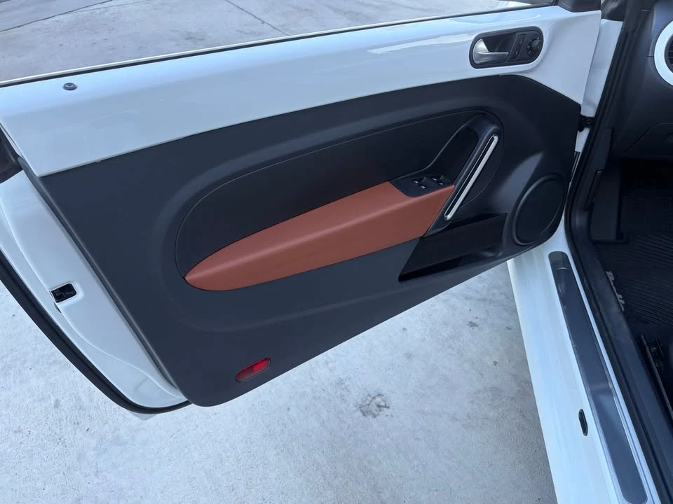 2017 Volkswagen A5 Beetle - Image 9 of 20