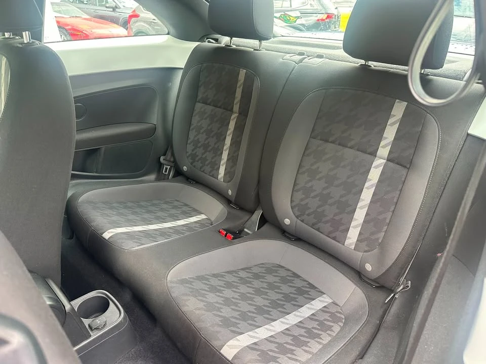2017 Volkswagen A5 Beetle - Image 11 of 14