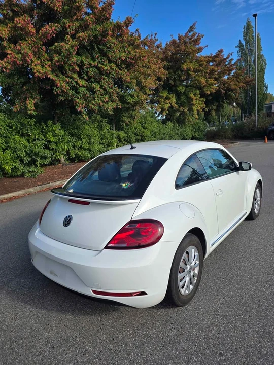 2017 Volkswagen A5 Beetle - Image 4 of 14