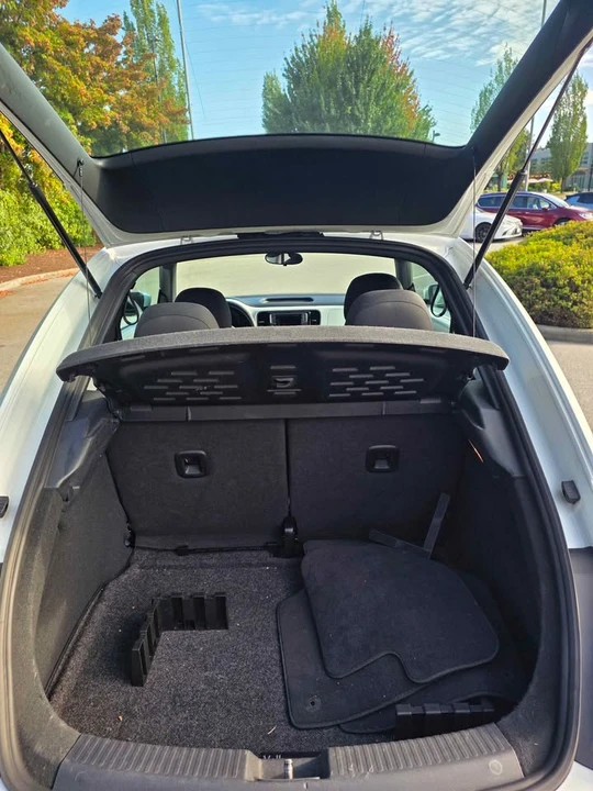 2017 Volkswagen A5 Beetle - Image 7 of 14