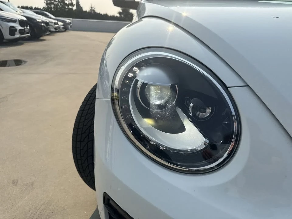 2017 Volkswagen A5 Beetle - Image 4 of 13