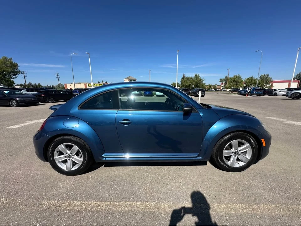 2017 Volkswagen A5 Beetle - Image 6 of 13
