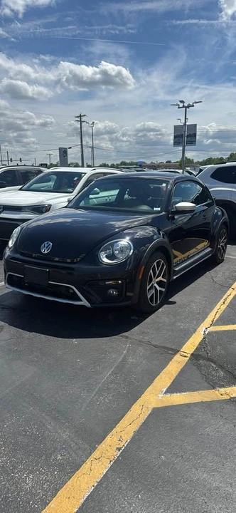 2017 Volkswagen A5 Beetle - Image 2 of 8