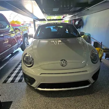 2017 Volkswagen Beetle Dune Edition