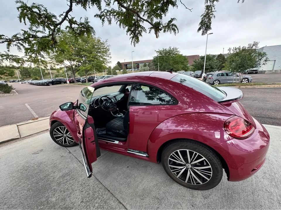 2017 Volkswagen A5 Beetle - Image 3 of 7