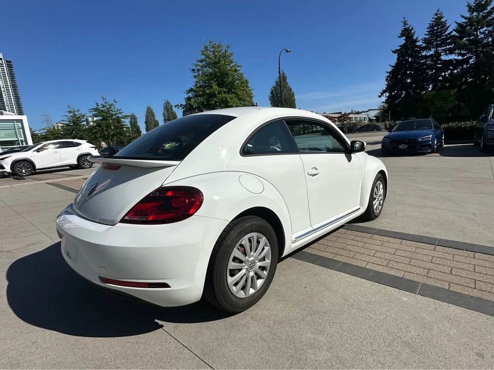 2017 Volkswagen A5 Beetle - Image 4 of 11