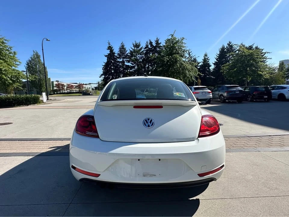 2017 Volkswagen A5 Beetle - Image 5 of 11