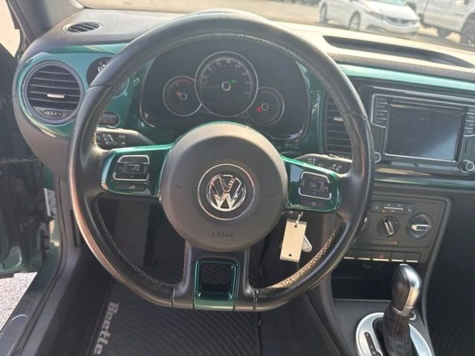2017 Volkswagen A5 Beetle - Image 9 of 13