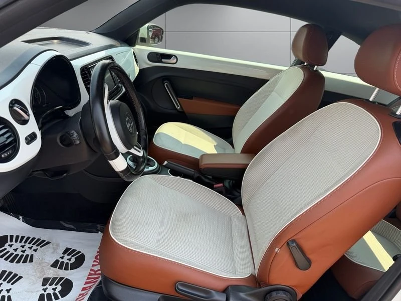 2017 Volkswagen A5 Beetle - Image 10 of 20