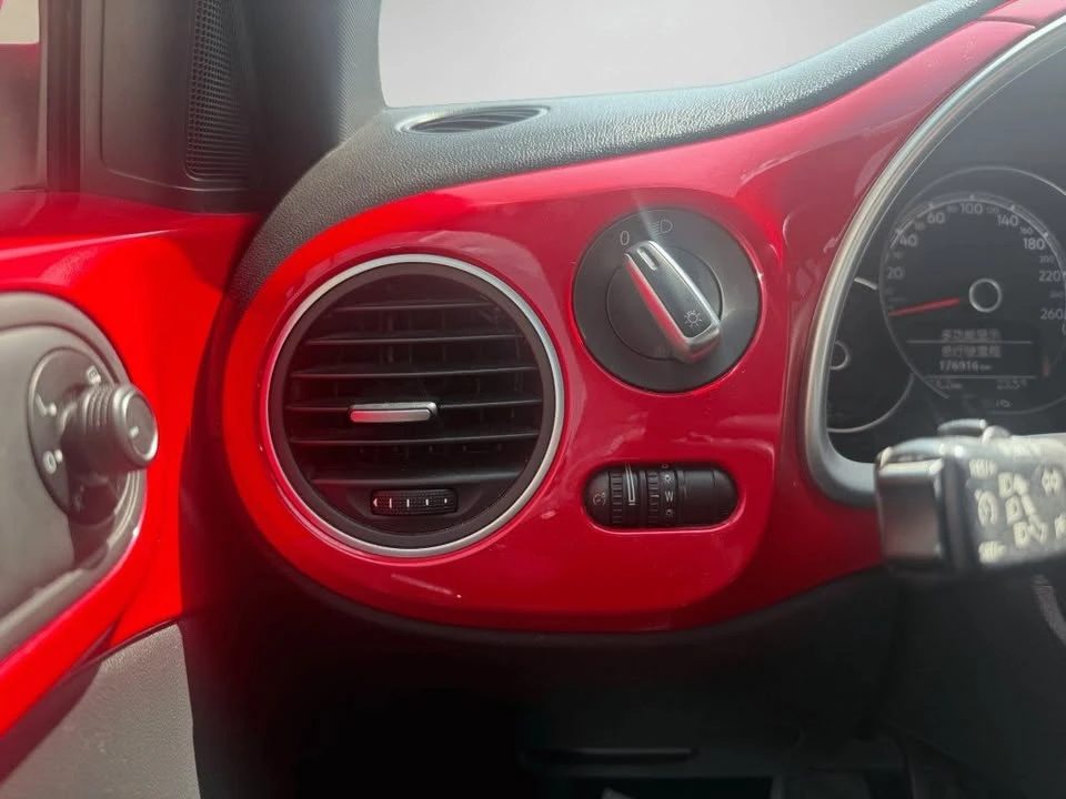 2017 Volkswagen A5 Beetle - Image 13 of 15