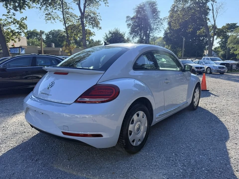 2017 Volkswagen A5 Beetle - Image 6 of 15