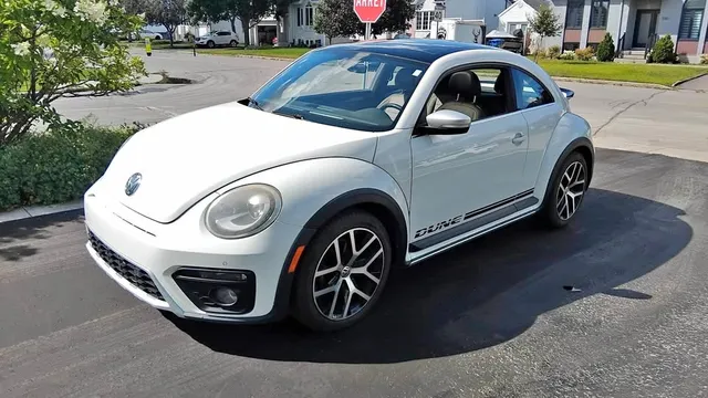 2017 Volkswagen Beetle Dune