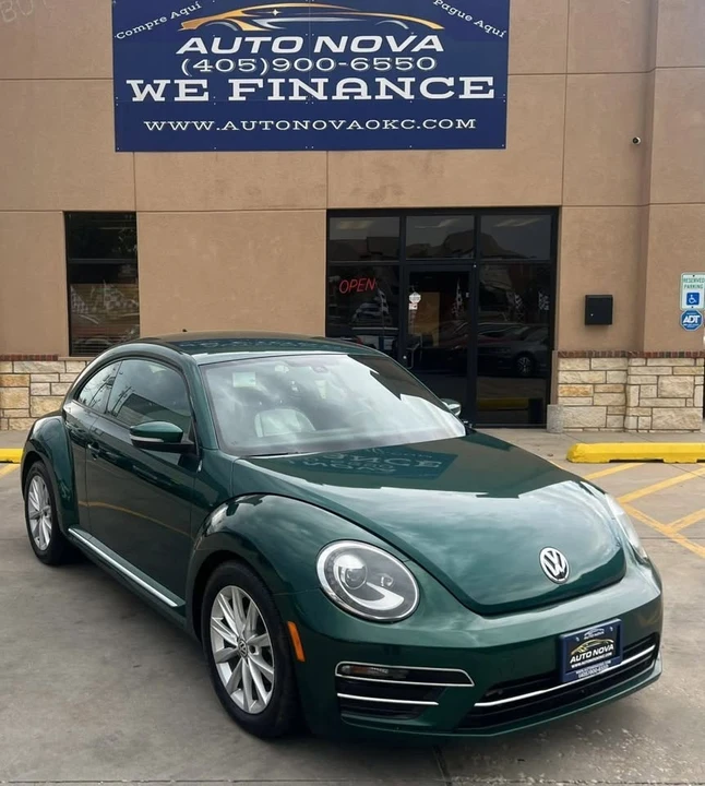 2017 Volkswagen A5 Beetle - Image 2 of 20