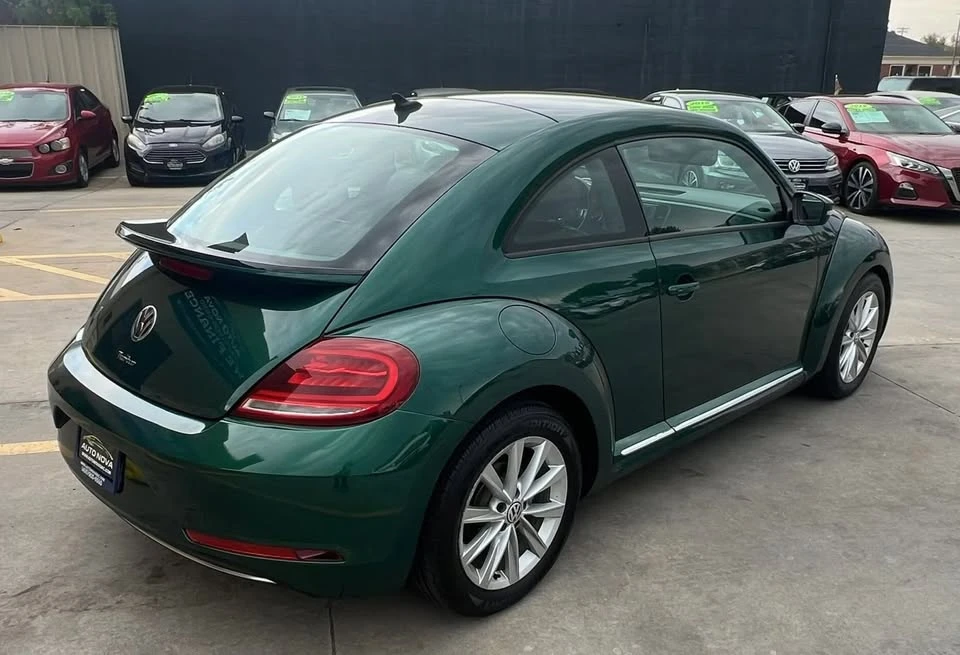 2017 Volkswagen A5 Beetle - Image 11 of 20