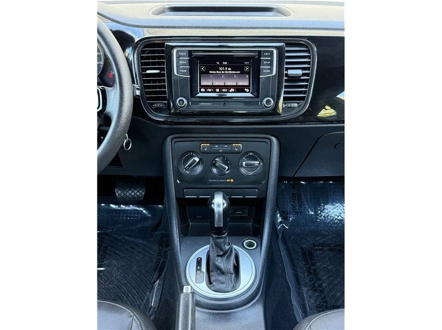 2017 Volkswagen A5 Beetle - Image 15 of 20