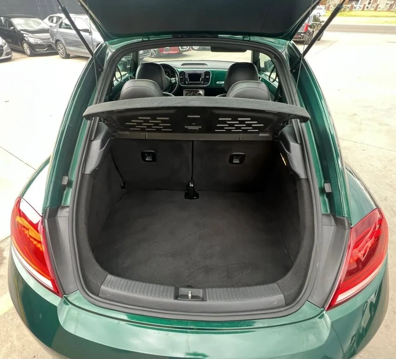 2017 Volkswagen A5 Beetle - Image 9 of 20