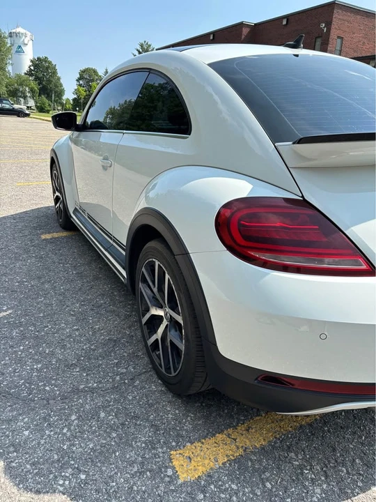 2017 Volkswagen A5 Beetle - Image 7 of 17