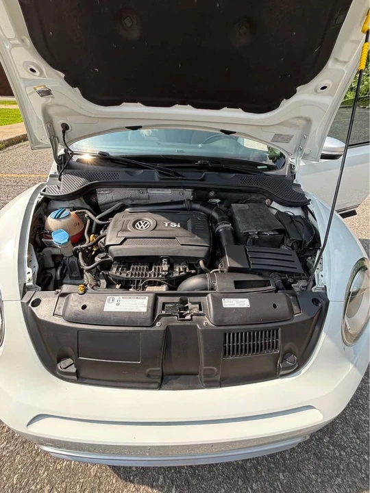 2017 Volkswagen A5 Beetle - Image 15 of 17
