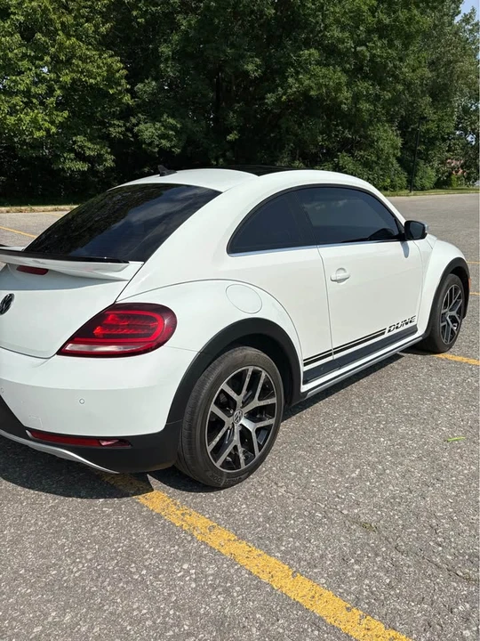 2017 Volkswagen A5 Beetle - Image 4 of 17