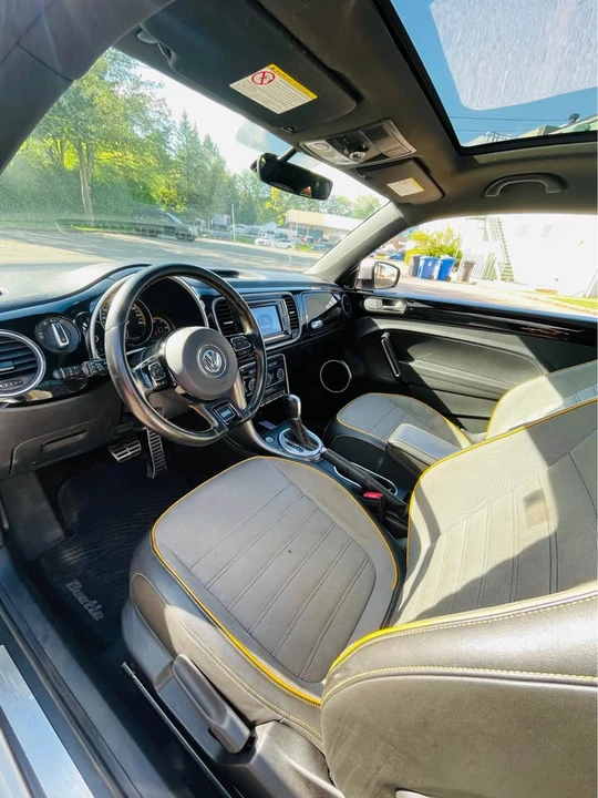 2017 Volkswagen A5 Beetle - Image 10 of 17