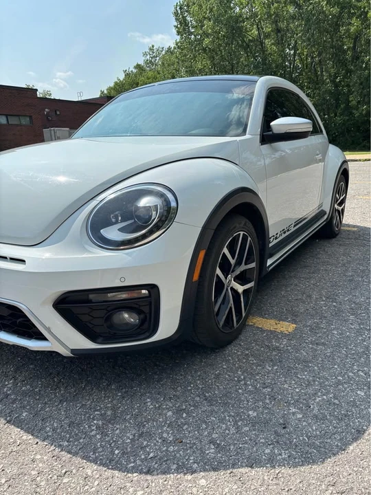 2017 Volkswagen A5 Beetle - Image 3 of 17