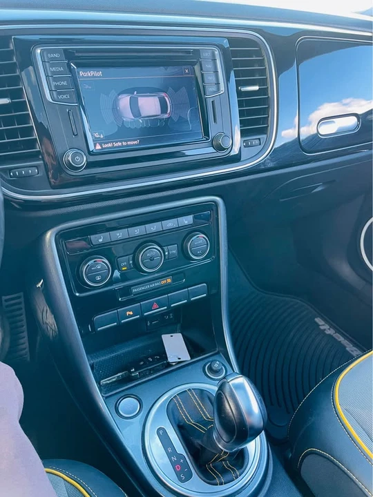 2017 Volkswagen A5 Beetle - Image 17 of 17