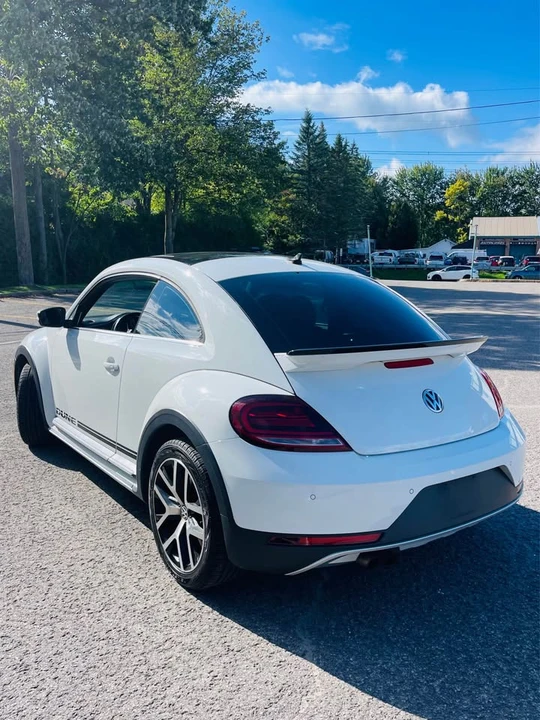 2017 Volkswagen A5 Beetle - Image 6 of 17