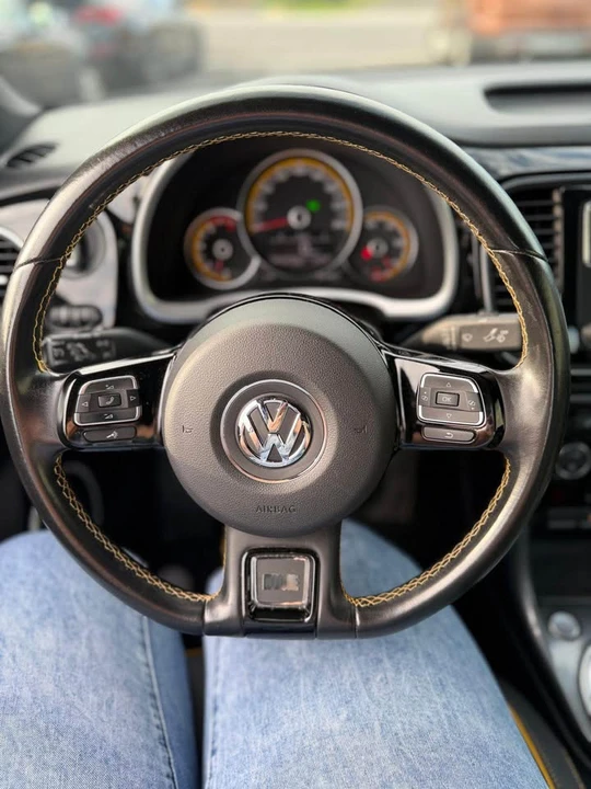 2017 Volkswagen A5 Beetle - Image 17 of 18