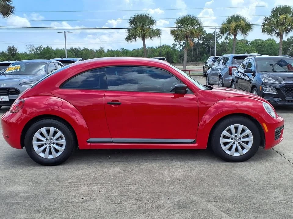 2017 Volkswagen A5 Beetle - Image 3 of 19