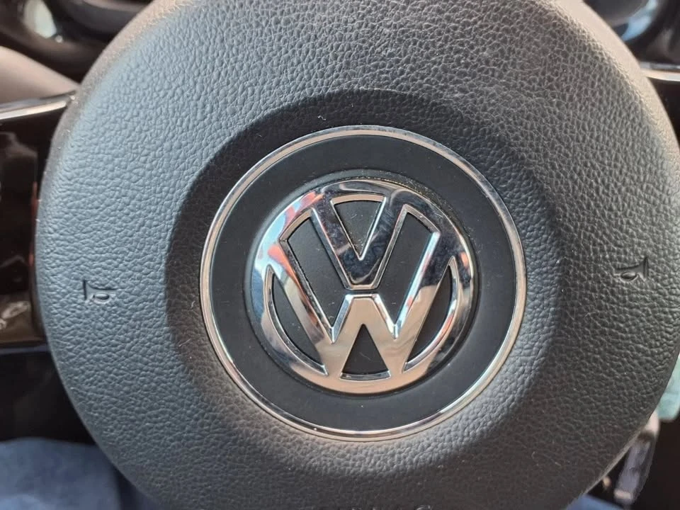 2017 Volkswagen A5 Beetle - Image 10 of 19