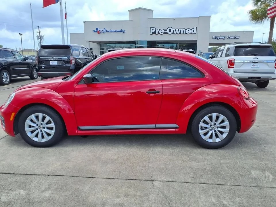 2017 Volkswagen A5 Beetle - Image 8 of 19