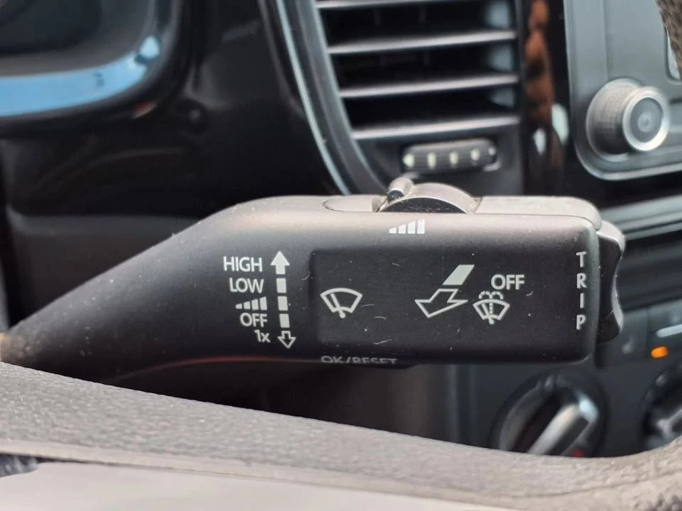 2017 Volkswagen A5 Beetle - Image 13 of 19