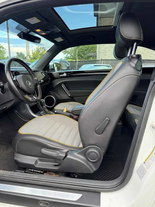 2017 Volkswagen A5 Beetle - Image 11 of 14